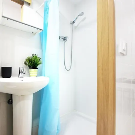 Two Bedroom Sant Antoni * Barcelona